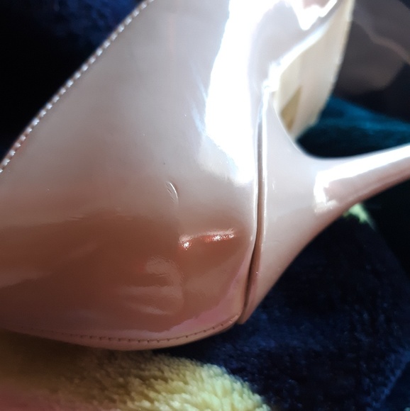 Heels - Picture 7 of 8